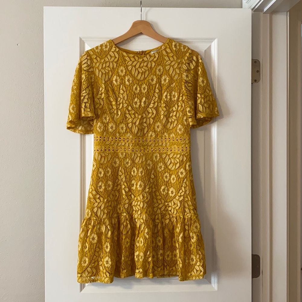 Vici mustard lace dress